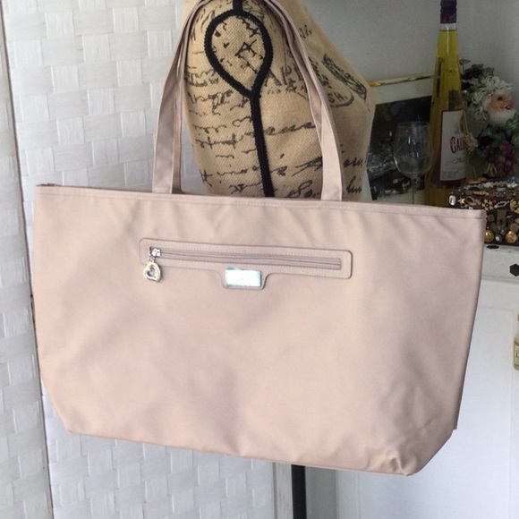 Spacious Tan Tote Bag with Matte Finish - Picture 1 of 7